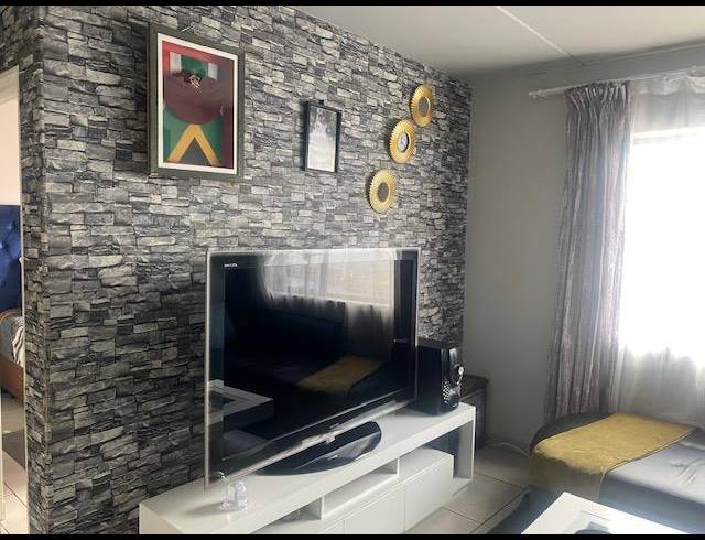 2 BEDROOM APARTMENT FOR SALE IN JABULANI